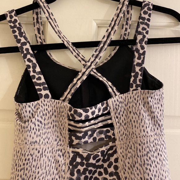 Lululemon Tank - Picture 4 of 4
